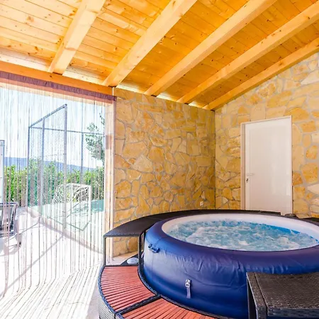 Apartament Cozy In Dubravka With Sauna Dubravka