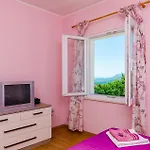 Amazing In With Sauna Apartmán