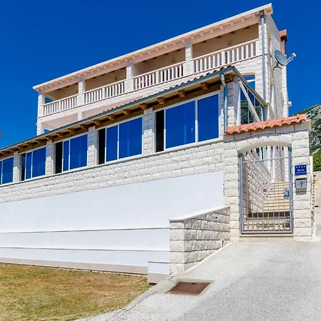 Cozy In With Sauna Lejlighed