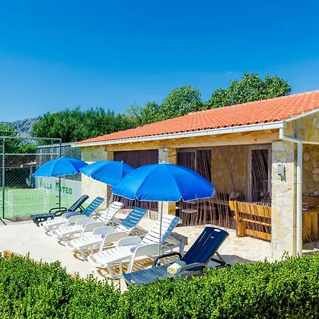 Cozy In Dubravka With Sauna * Dubravka